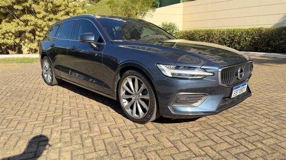 VOLVO V60 2.0 T5 GASOLINA MOMENTUM GEARTRONIC VOLVO V60 2.0 T5 GASOLINA MOMENTUM GEARTRONIC